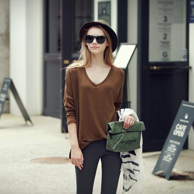 Solid Scoop Neck Woolen Fleece Pullover Tee